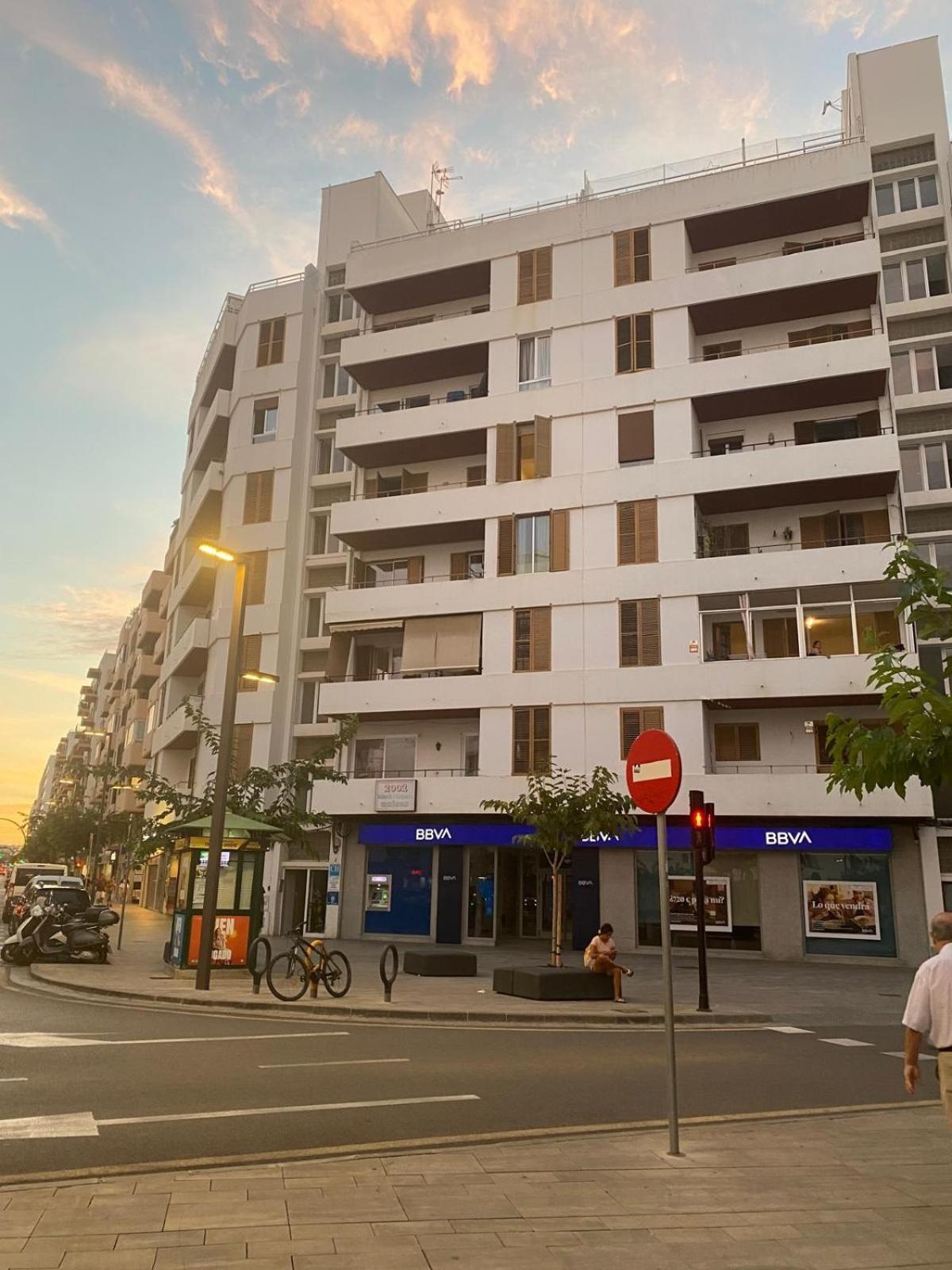 Casa De Huespedes El Almendro Hotel Ibiza Town Ngoại thất bức ảnh
