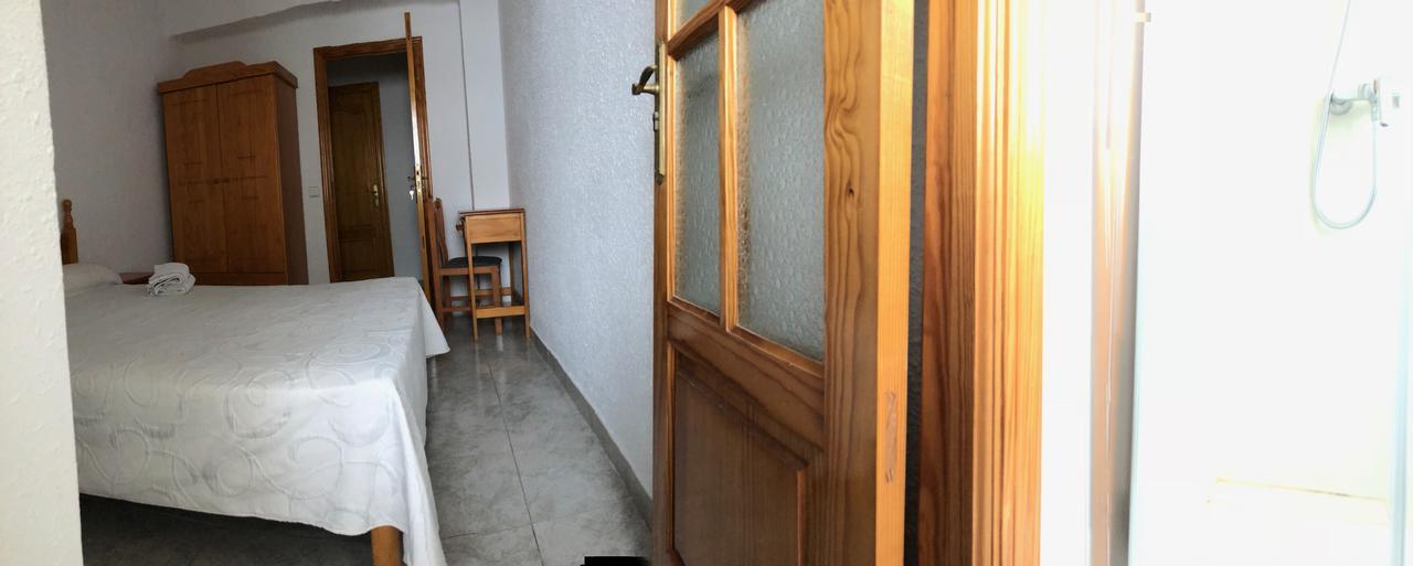 Casa De Huespedes El Almendro Hotel Ibiza Town Ngoại thất bức ảnh